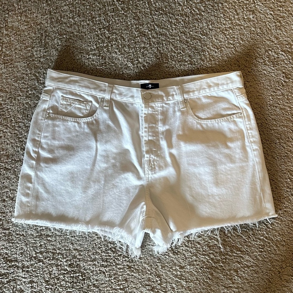 7 For All Mankind - 32 - White Jean Shorts